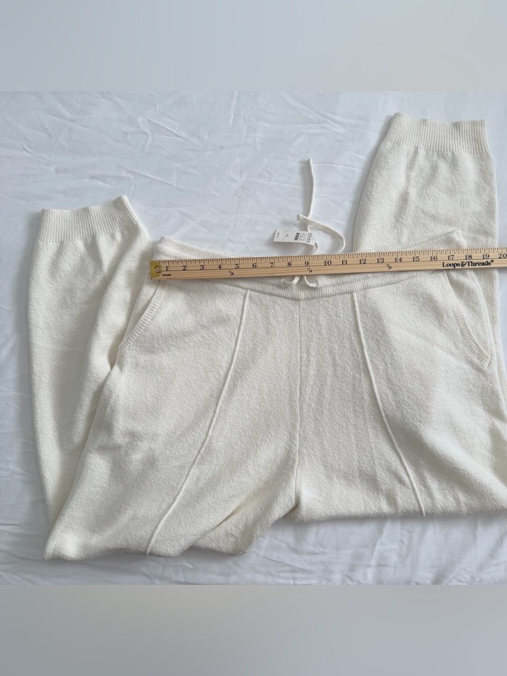 So soft! NWT Haven Well Within joggers sweater-like knit XL